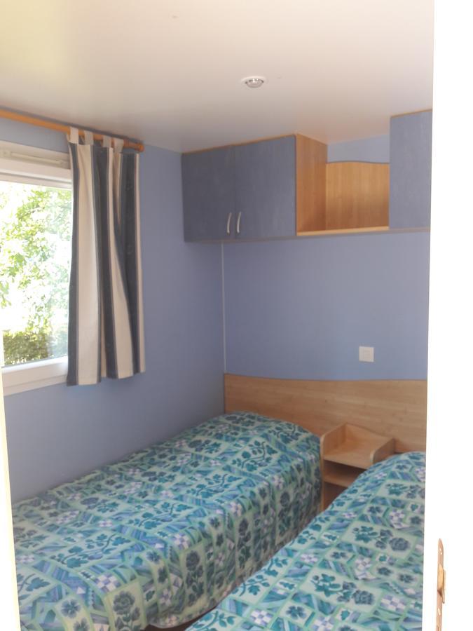 Camping Le Balcon De La Baie Saint-Marcan Exterior photo